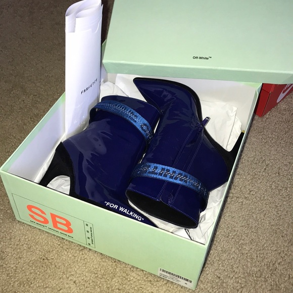 *{sold}*Authentic Off-white booties. Size 36. - Picture 4 of 5